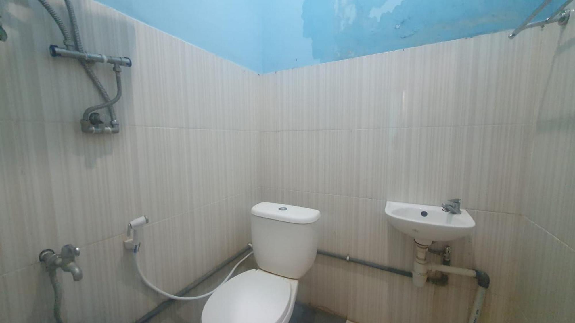 Reddoorz Syariah At Demasto Homestay Jembel Dış mekan fotoğraf